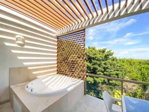 2BR Condo in Paradise Resort at Riviera Maya in Akumal, Mexico