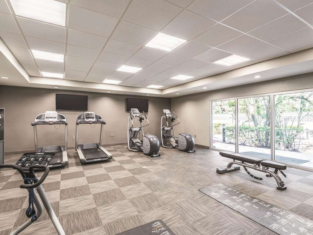 La Quinta Inn & Suites by Wyndham Orlando Lake Mary - photo 13