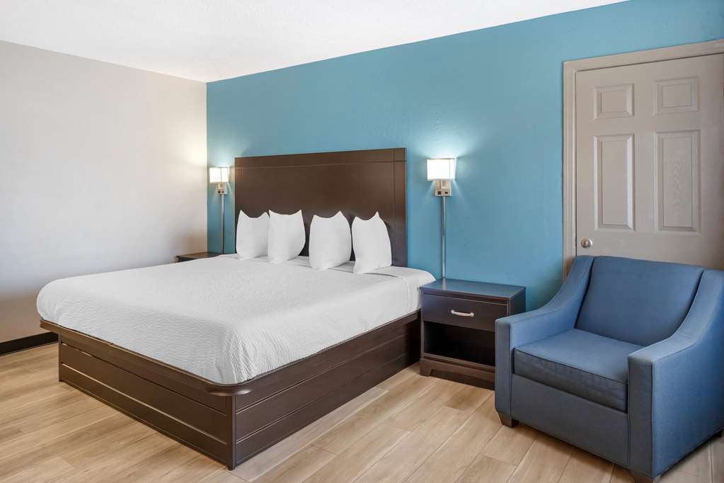 Days Inn by Wyndham Wrightstown McGuire AFB Bordentown - photo 26