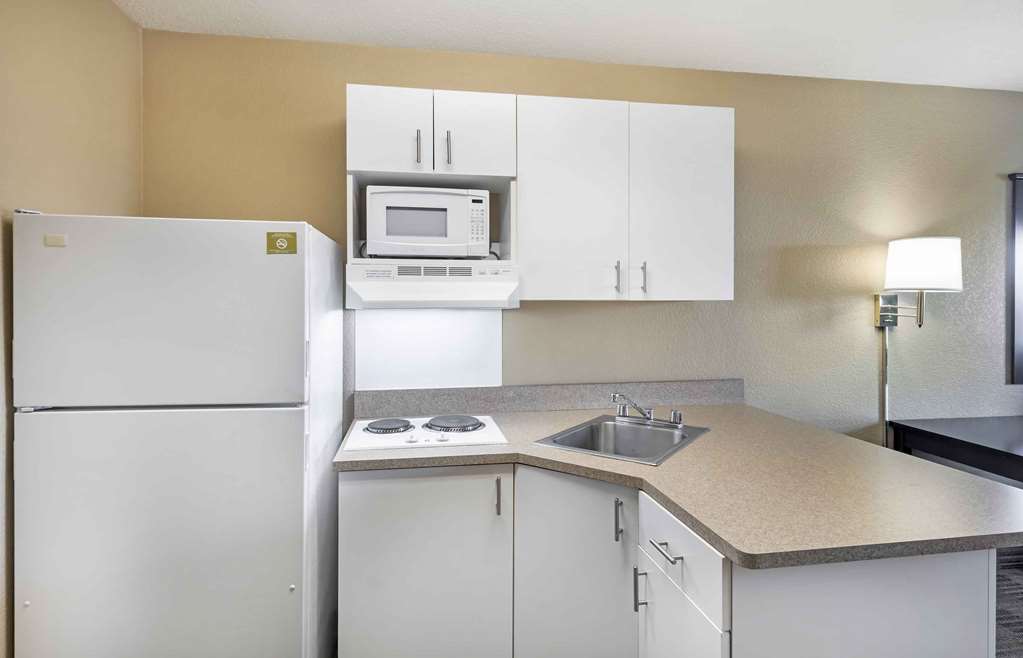 Extended Stay America Suites Tacoma South - photo 22