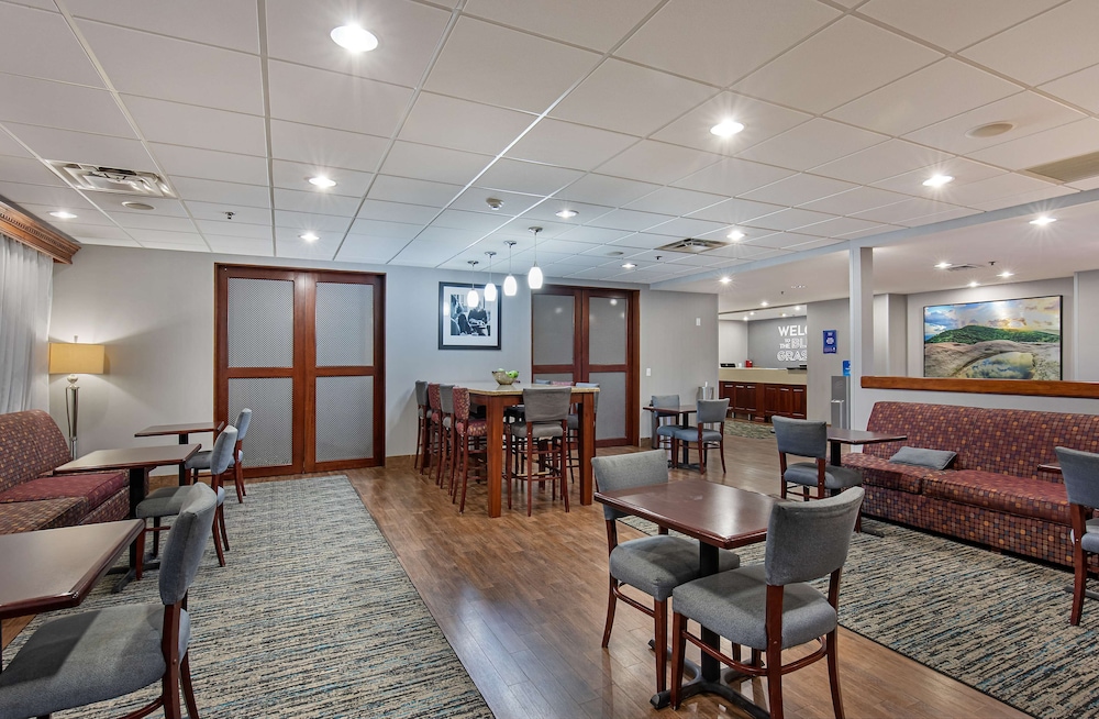 Hampton Inn Corbin KY - photo 28