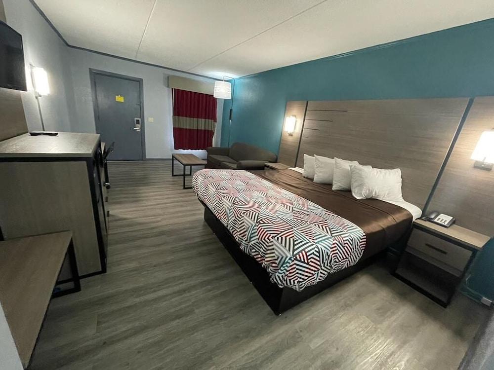 Jackson Motel - photo 18