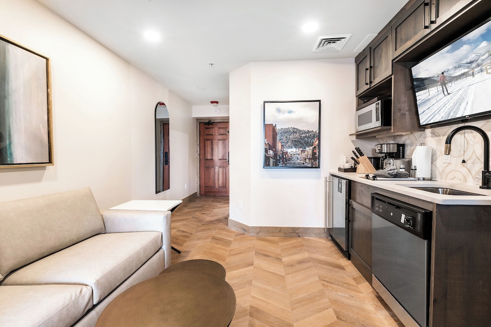 Canyons Village Condos by All Seasons Resort Lodging - photo 52