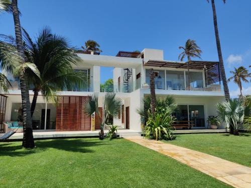 Beach Villa Camurupim — 4-Star Luxury Hotel in Trairi, Brasil