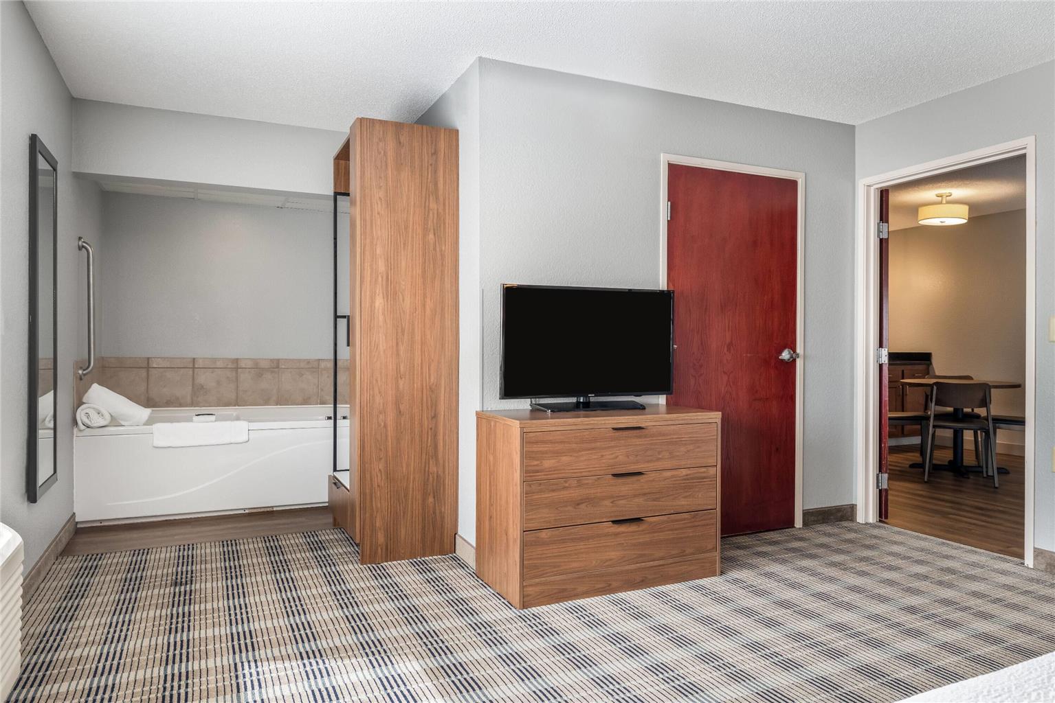 AmericInn by Wyndham Mounds View Minneapolis - photo 38