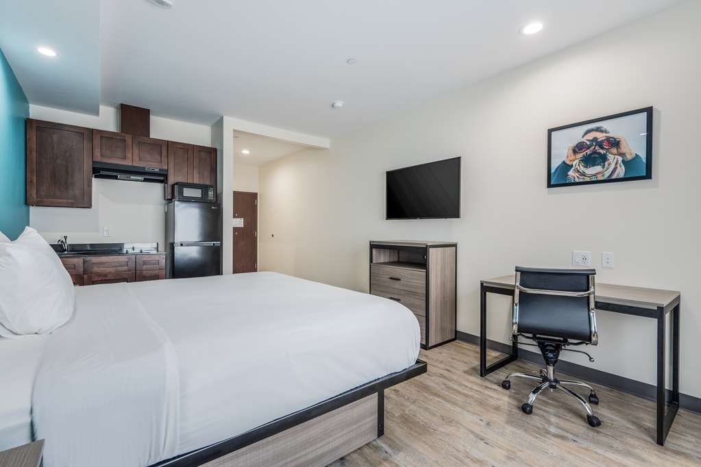 Red Lion Inn & Suites Katy - photo 12