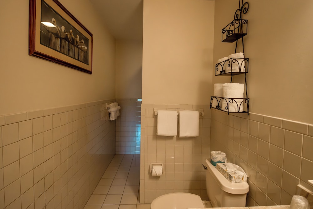 Stroudsmoor Country Inn - photo 56