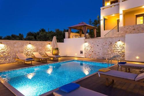 Roupes Villa II Family villa Fantastic views Private pool — 4-Star Luxury Hotel in Rethymno, Greece