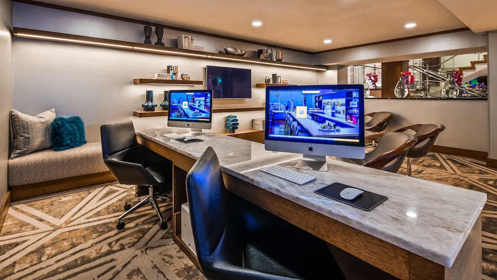 The Kingsley Bloomfield Hills a DoubleTree by Hilton - photo 93