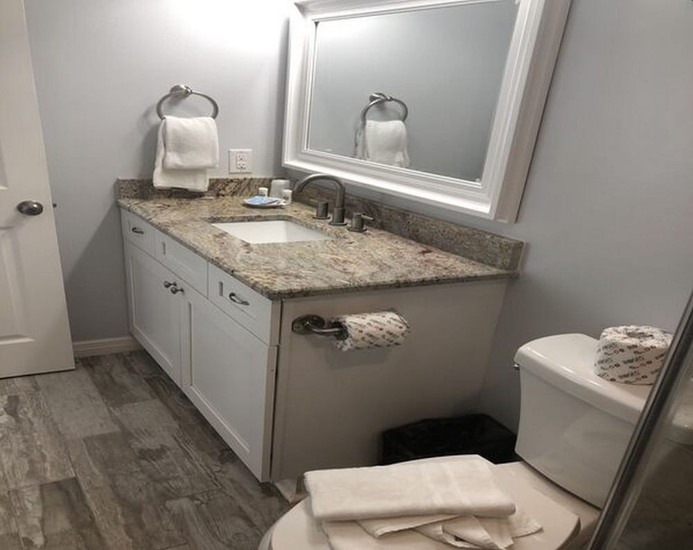 Beachgate CondoSuites & Motel - photo 124