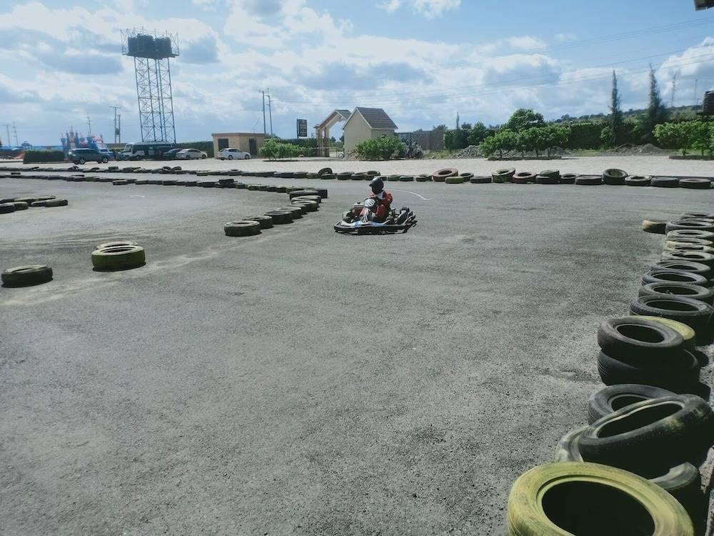 Children's play area - outdoor