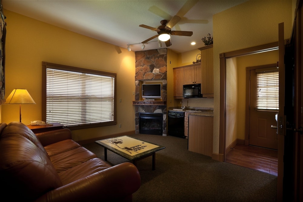 Westgate River Ranch Resort & Rodeo - photo 98