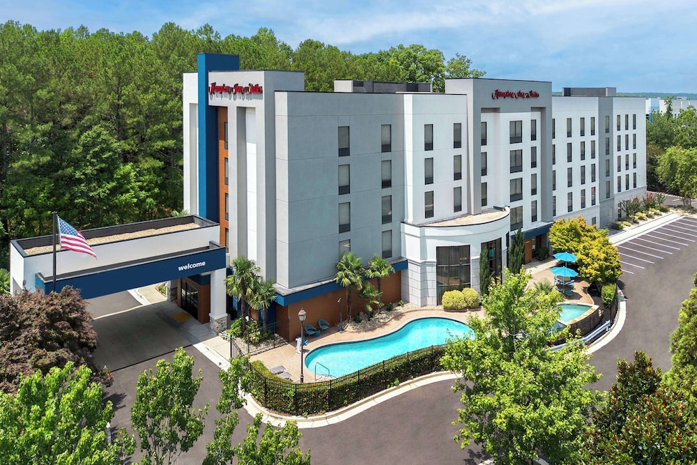Hampton Inn & Suites ATL Six Flags — hotel in Lithia Springs
