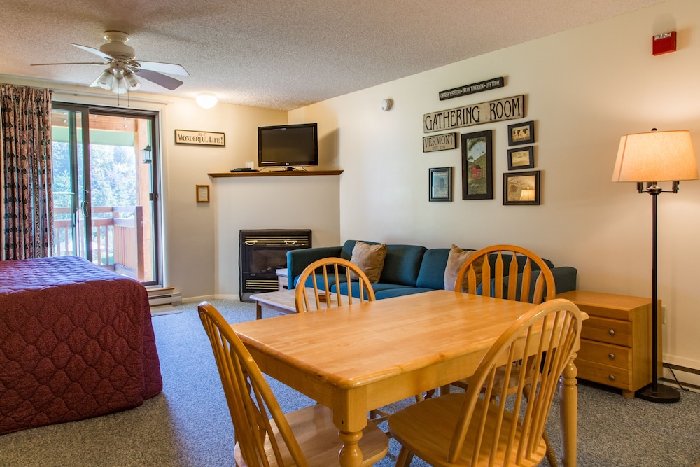 Smugglers' Notch Resort Private Suites - photo 62
