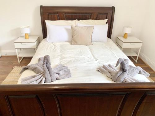 Urba Luxury 3 Bed Stays Sheffield Central in Sheffield, United Kingdom