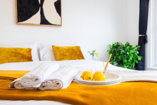 Quick Access to London City Self Check in — 4-Star Luxury Hotel in London, United Kingdom