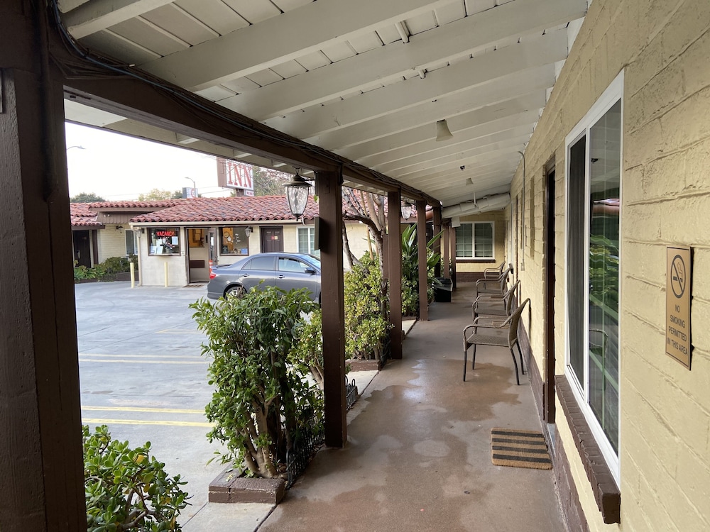 El Patio Inn Near Universal Studios Hollywood - photo 60