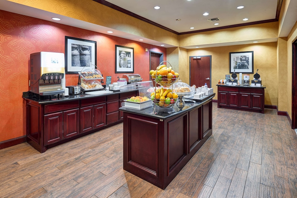 Hampton Inn & Suites Austin South Buda - photo 29
