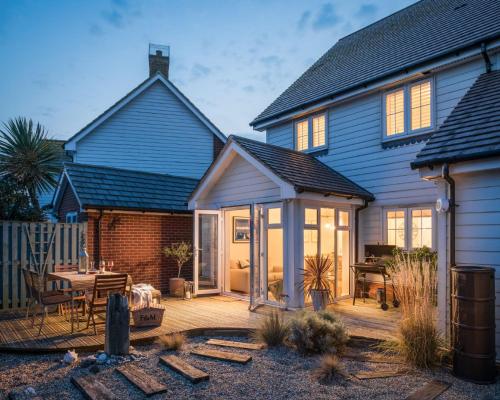 Seaglass - carbon neutral hotel in Camber