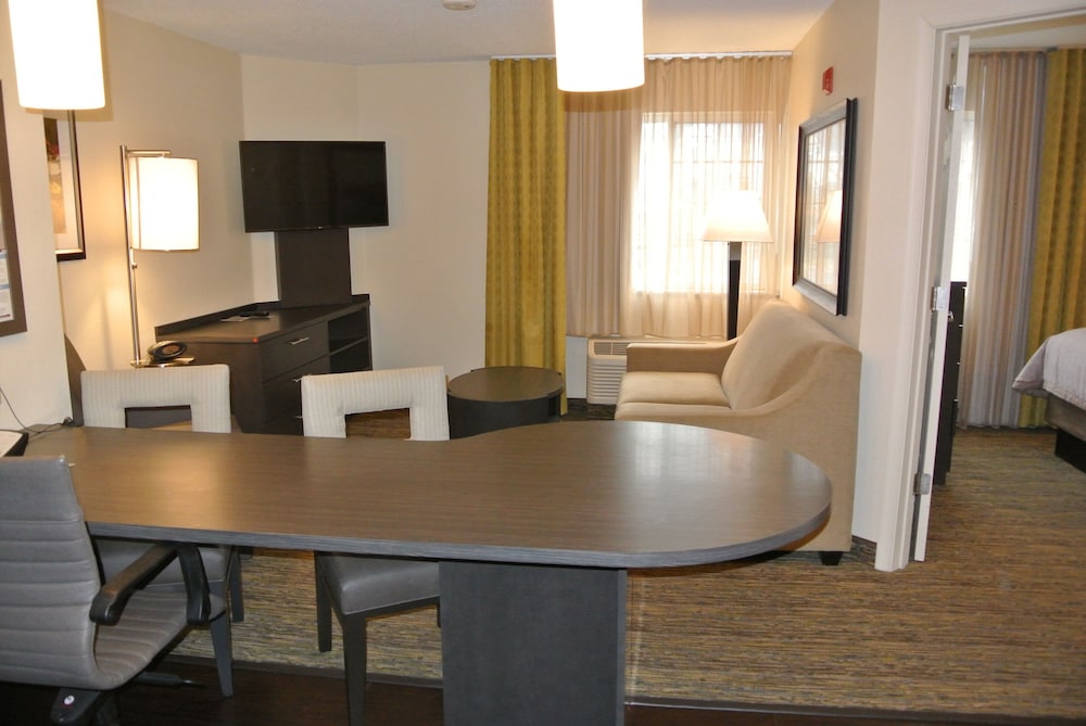 Candlewood Suites Washington Fairfax by IHG - photo 11