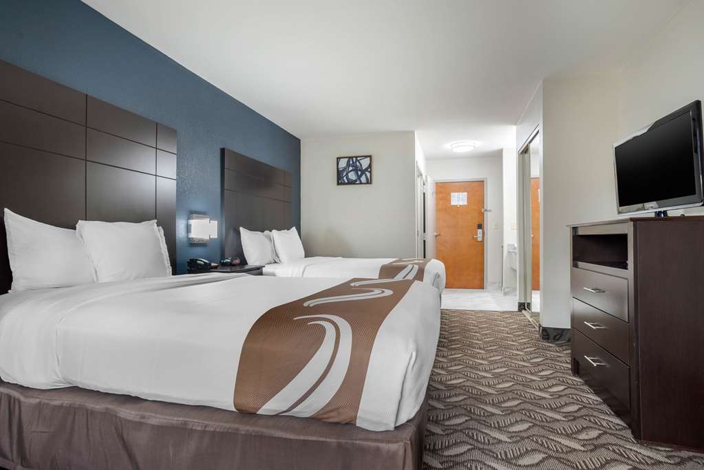 Quality Suites Baton Rouge East Denham Springs - photo 52