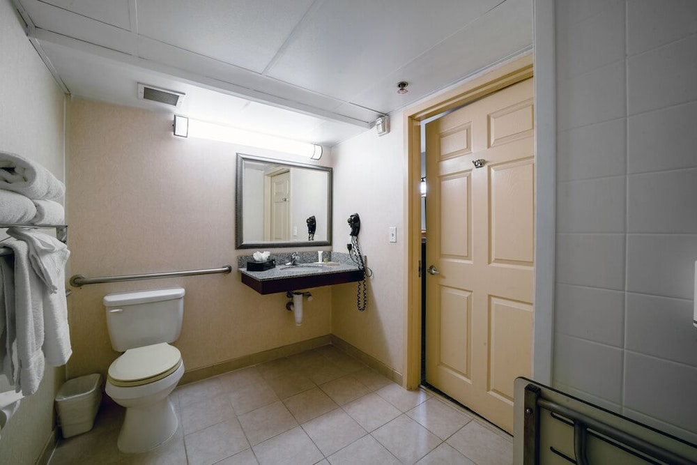 Country Inn & Suites by Radisson Ontario at Ontario Mills CA - photo 73