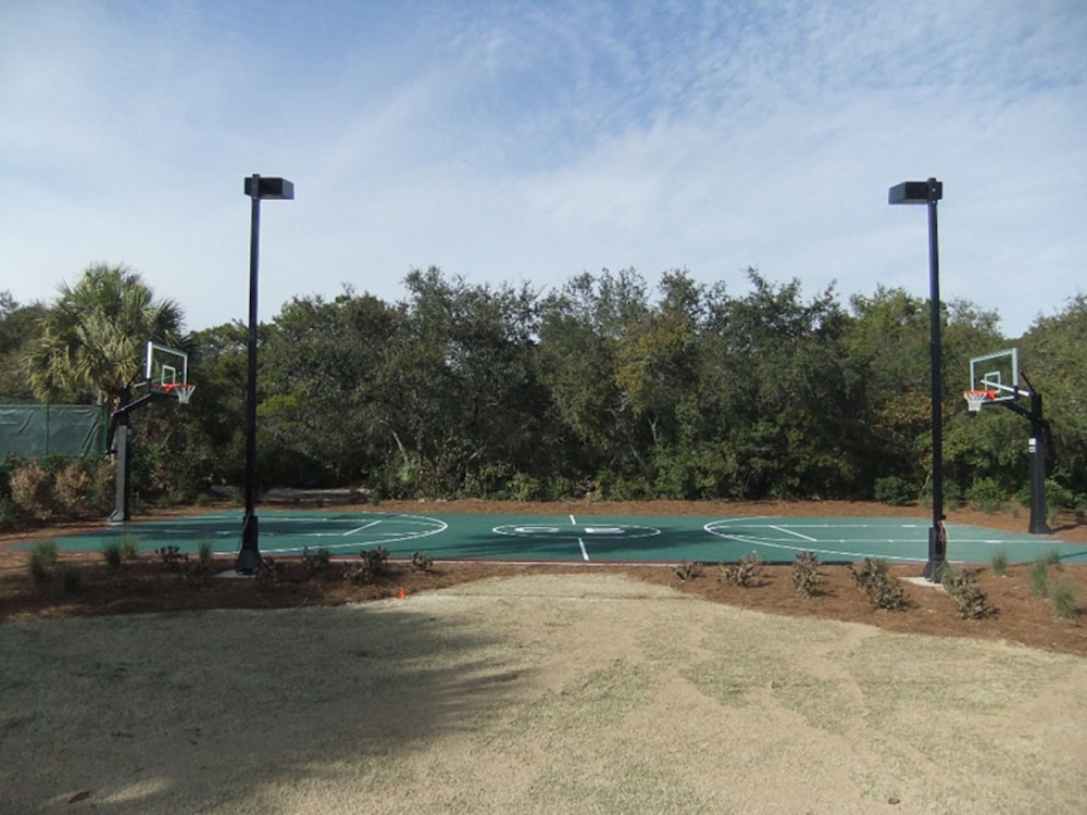 Carillon Beach Resort Inn - photo 32