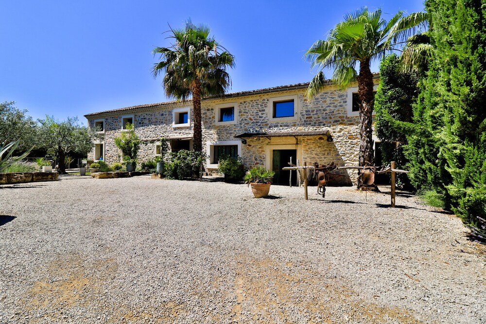 Le Mas Des Brune in Saintes-Maries-De-La-Mer, France