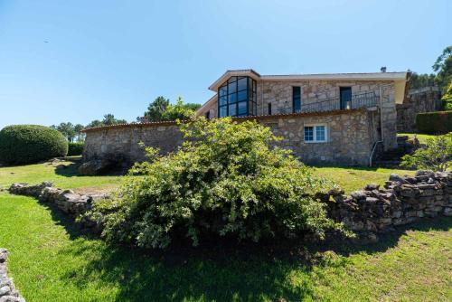 Casona Playa By Limens — Cangas Do Morrazo
