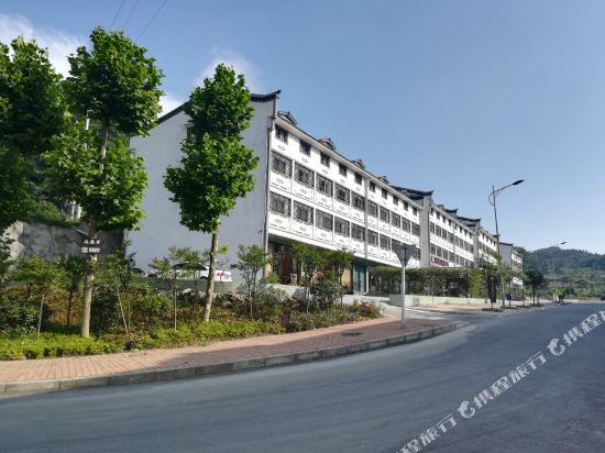 Brook brook hotels - carbon neutral hotel in Chongqing