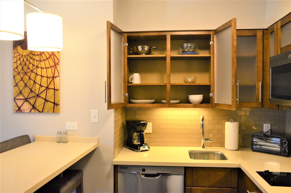 Staybridge Suites Hillsboro Orenco Station by IHG - photo 41
