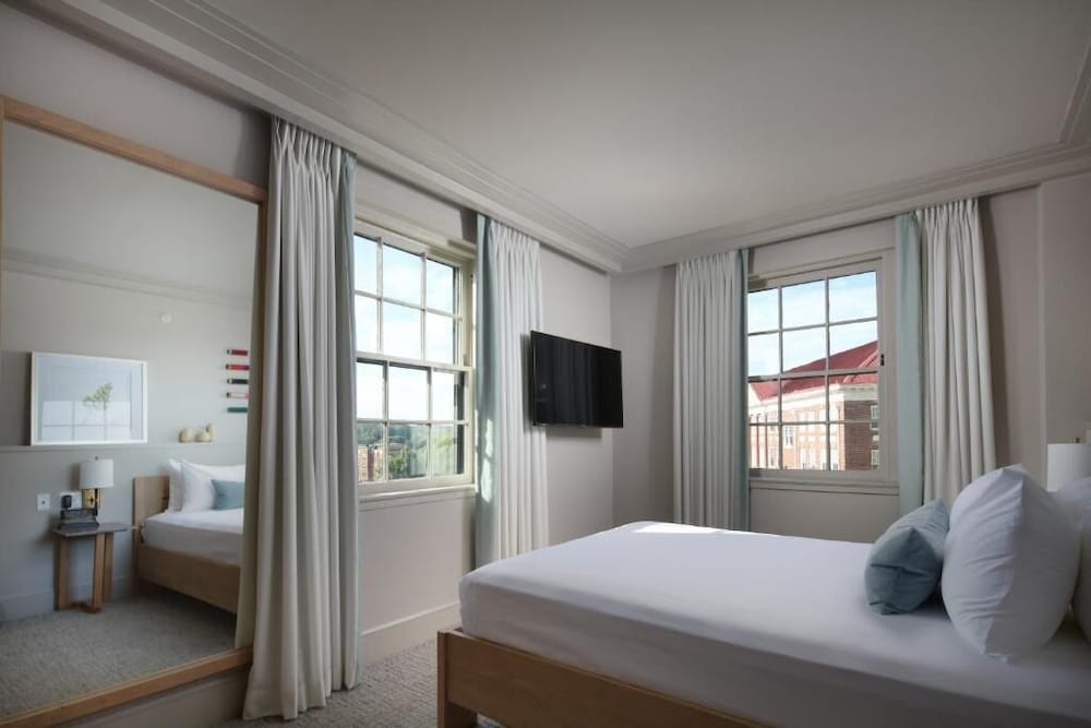 Hotel Weyanoke - photo 14