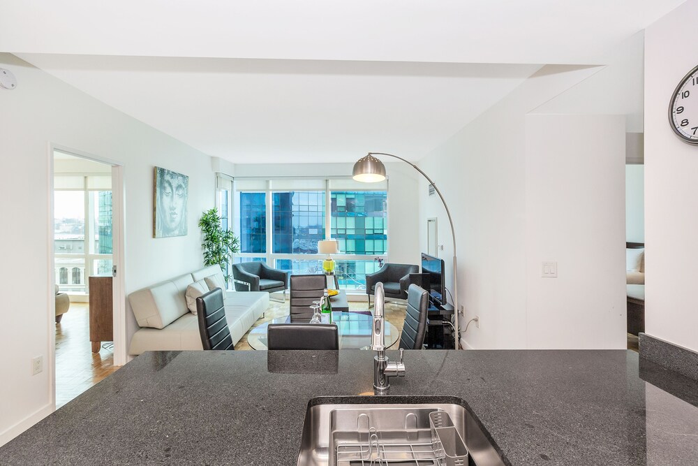 Dharma Home Suites JC at Paulus Hook - photo 28