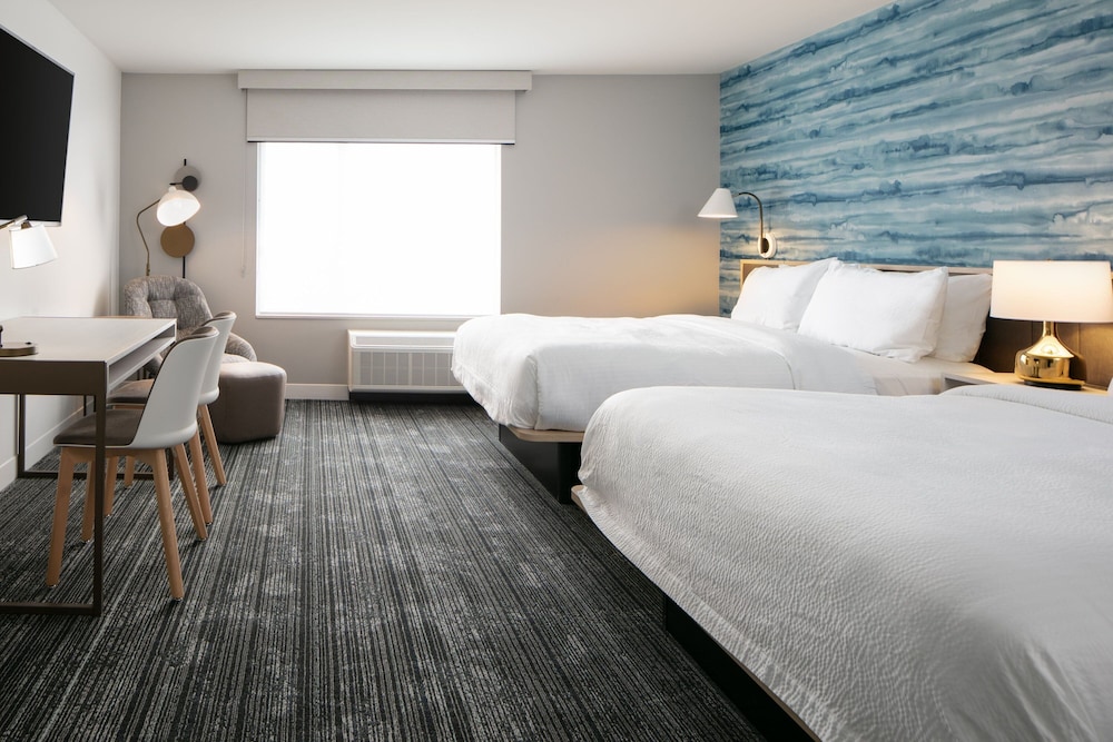 TownePlace Suites by Marriott Oconomowoc - photo 14