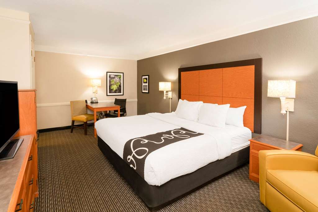 La Quinta Inn by Wyndham Nashville South - featured photo
