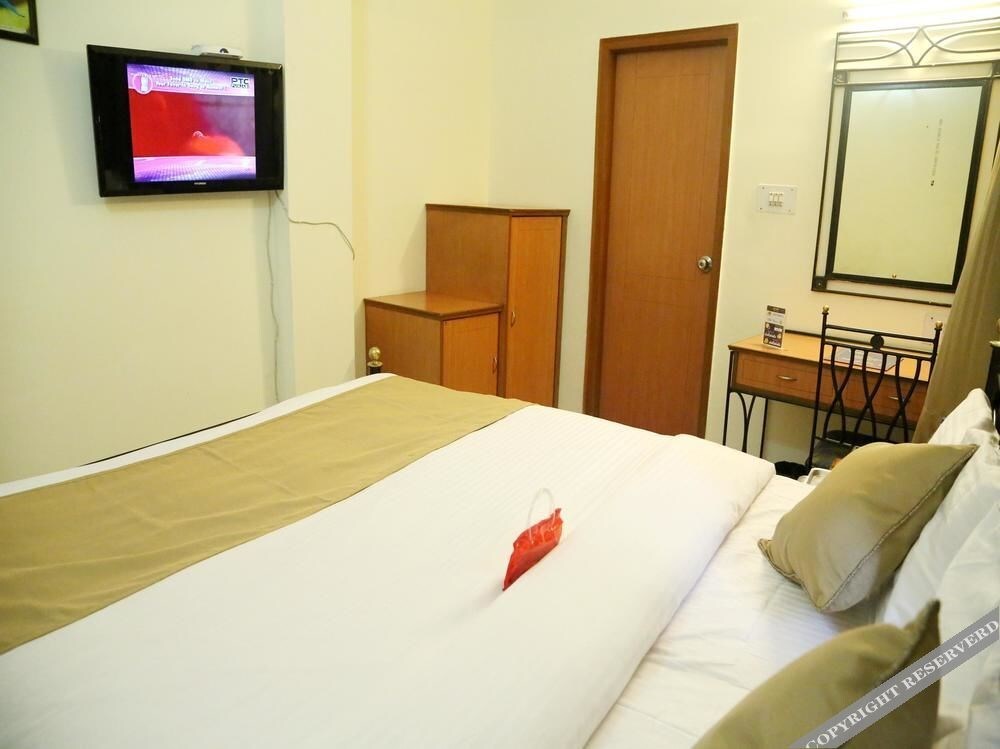 Hotel Maple