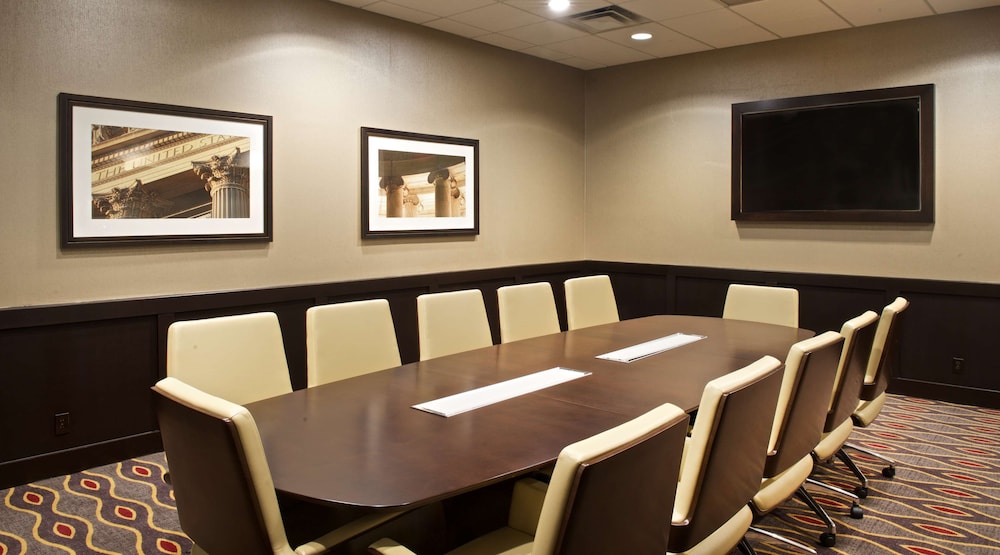 Embassy Suites by Hilton Dulles Airport - photo 43