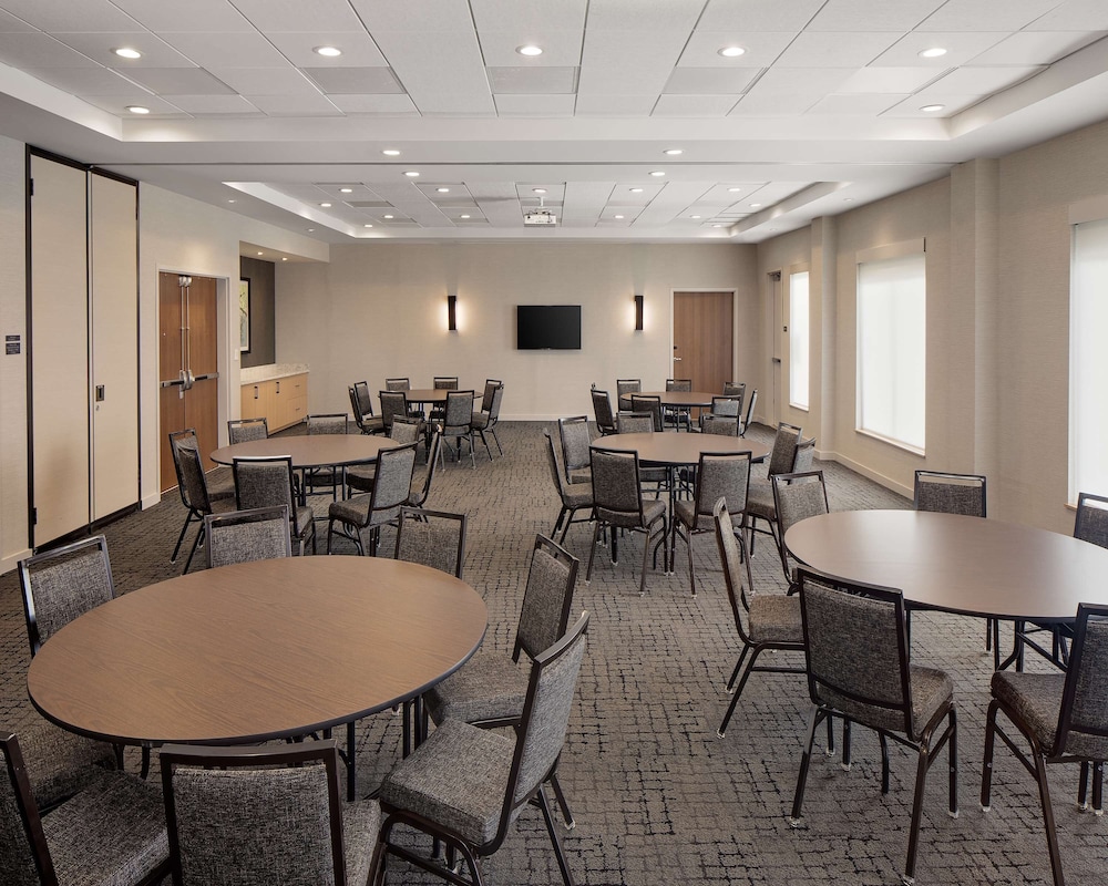 Hyatt Place Murfreesboro - photo 29