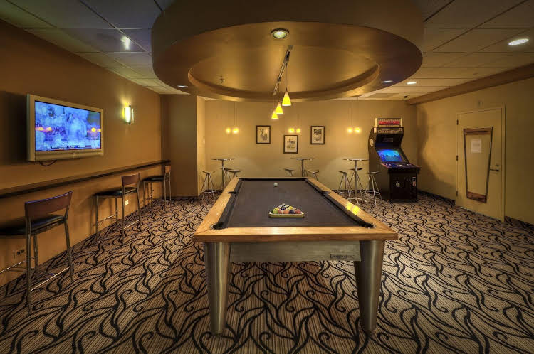 Premier Luxury Suites - photo 23