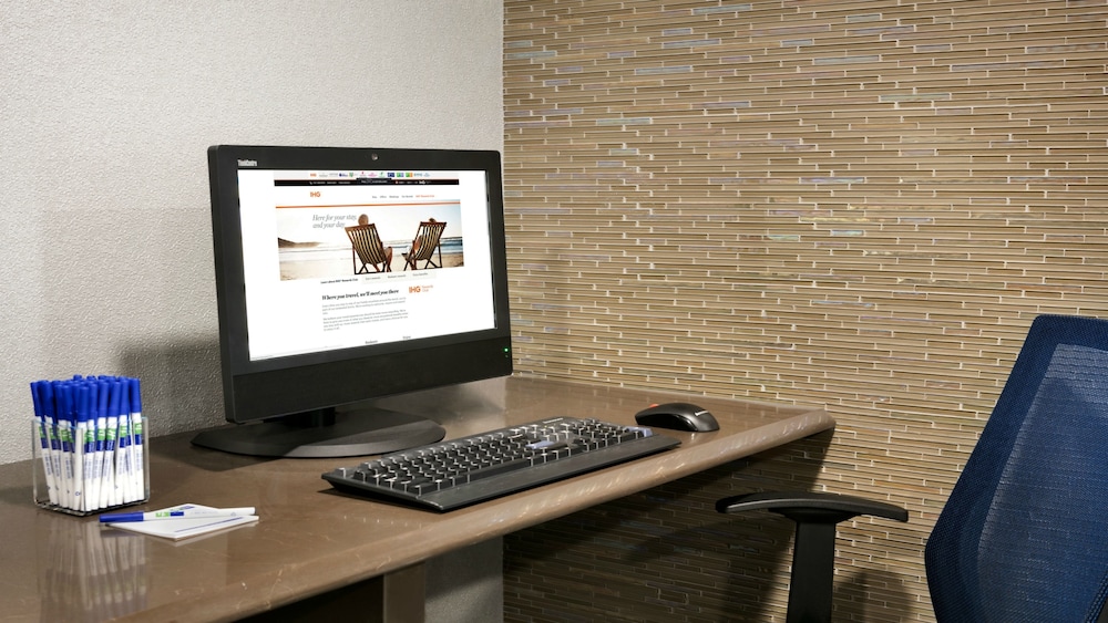 Holiday Inn Express Williamsbrg Busch Gardens Area by IHG - photo 37