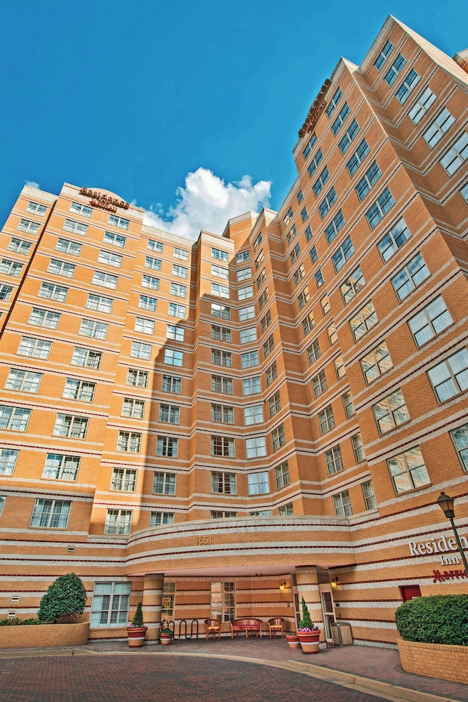 Residence Inn by Marriott Arlington at Rosslyn - photo 24