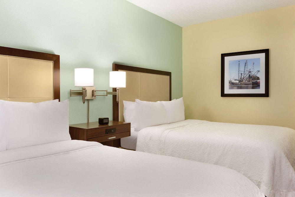 Hampton Inn & Suites Tarpon Springs - photo 12