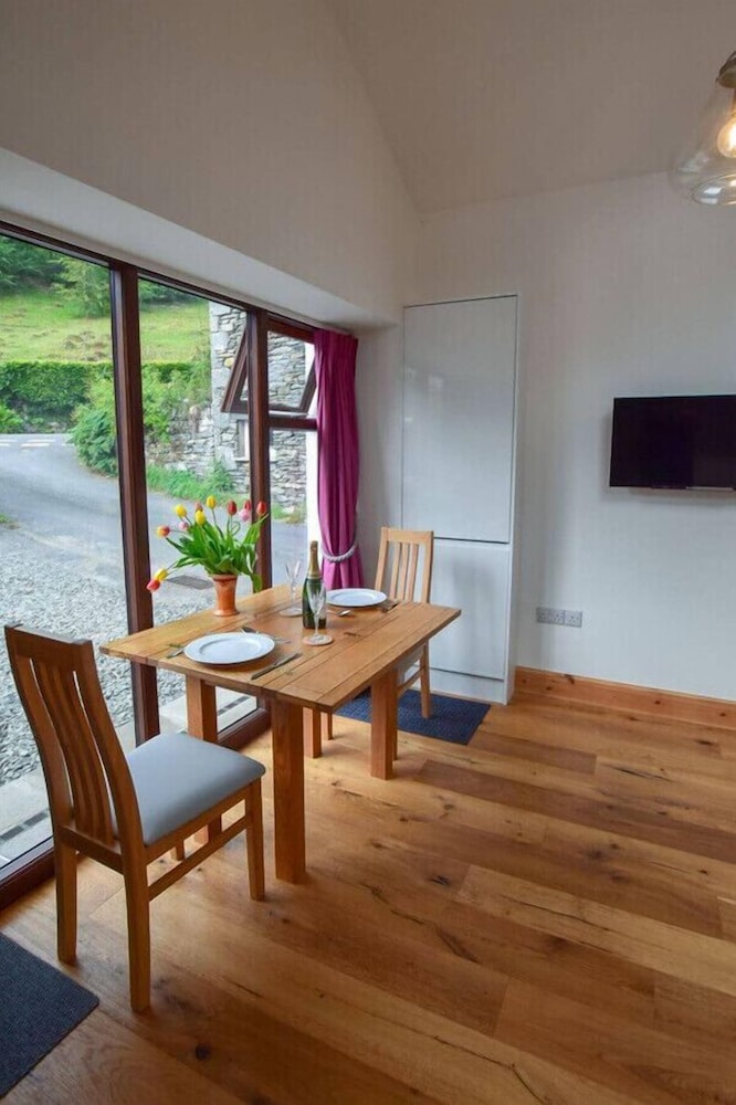 Old Sawrey Stores — Ambleside — photo 5