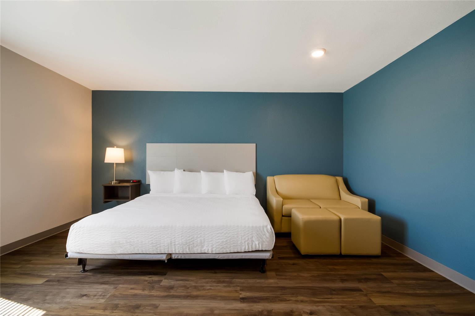 Woodspring Suites Panama City Beach - photo 27