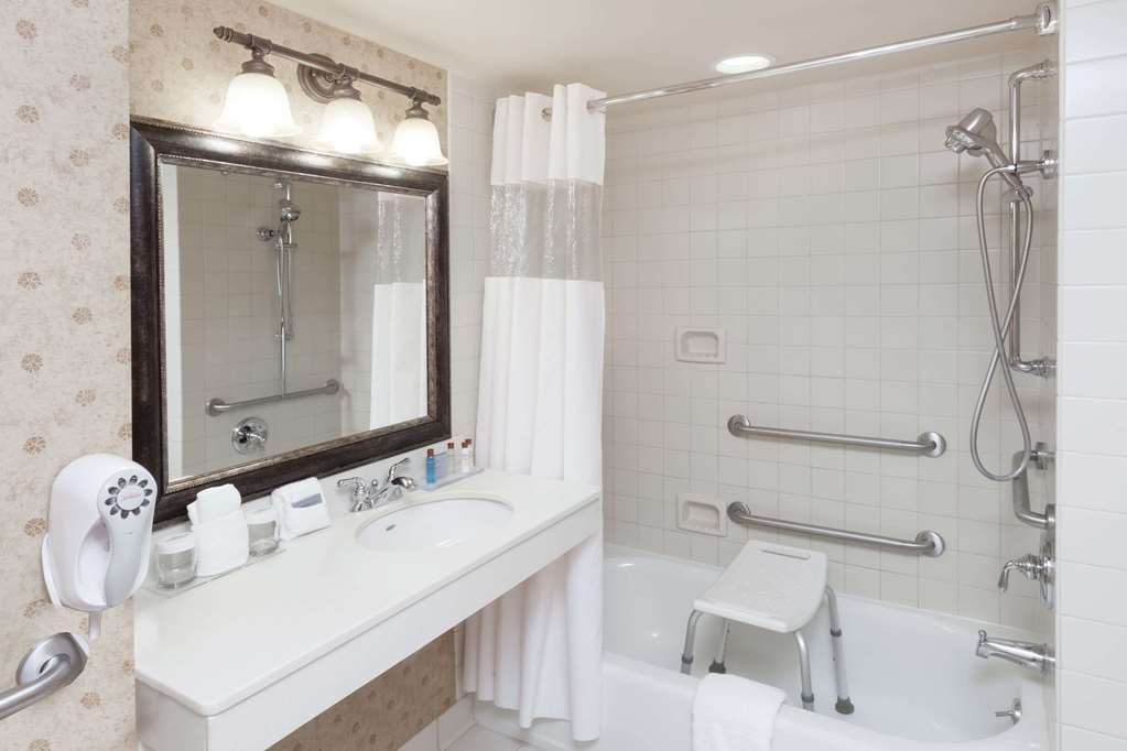 Wingate By Wyndham Peoria - photo 10