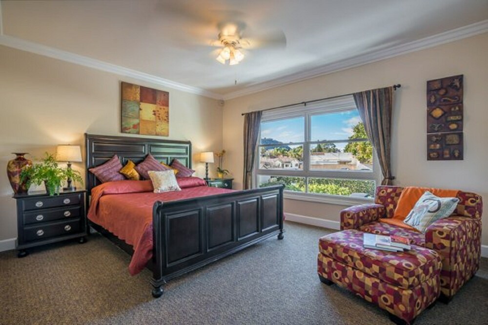 Beach House Inn - photo 4