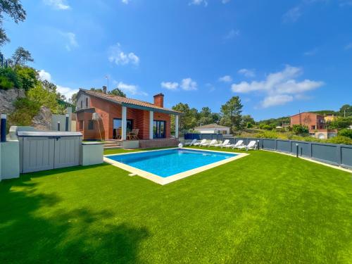 Vivalidays Dali Costa Brava — hotel in Macanet De La Selva