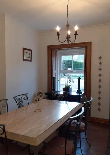 Commerce Cottage Rooms